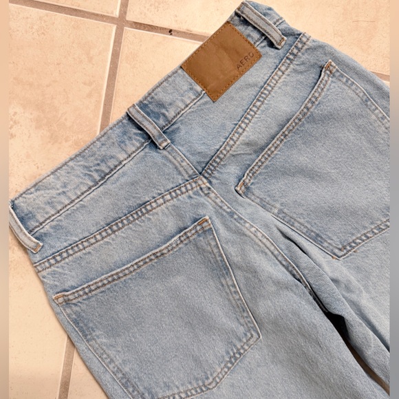 Aeropostale Light Blue Relaxed Jeans - Picture 6 of 6